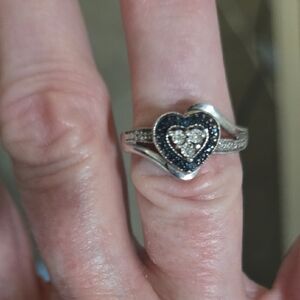 Vintage Estate 925 Sterling  Silver Heart Ring with diamonds and black diamonds